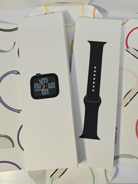 Apple Watch SE (Gen 2) 44mm Midnight M/L (SH6KXPXWVQY)
